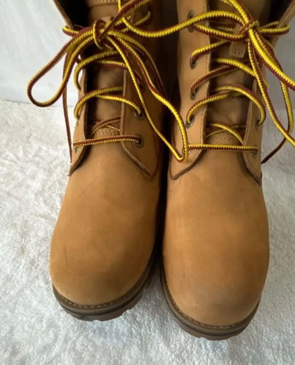 Timberland Newmarket 6-Inch Wheat‎ Nubuck Boots